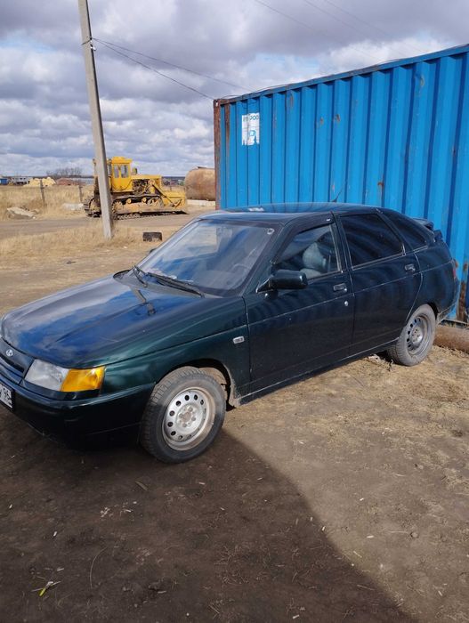 Автомобиль ваз2112