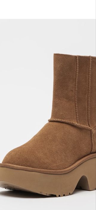 Велурени боти UGG Classic Камел