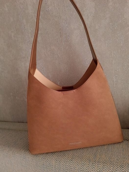 Продам женскую сумку