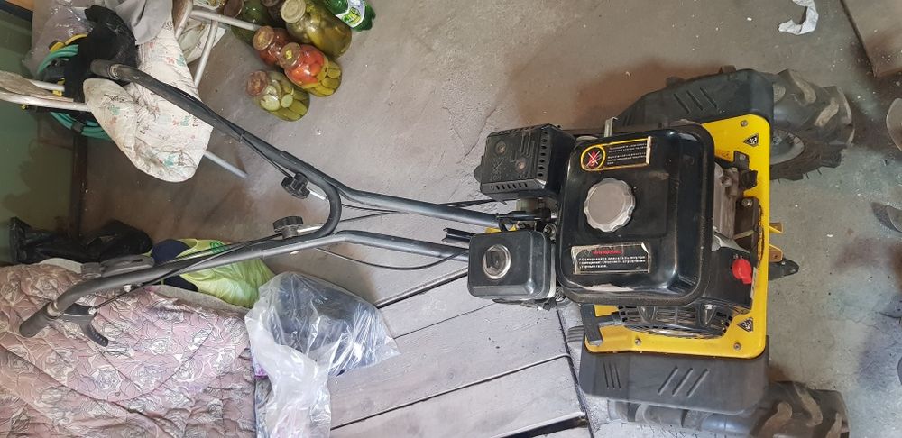 Продам культиватор