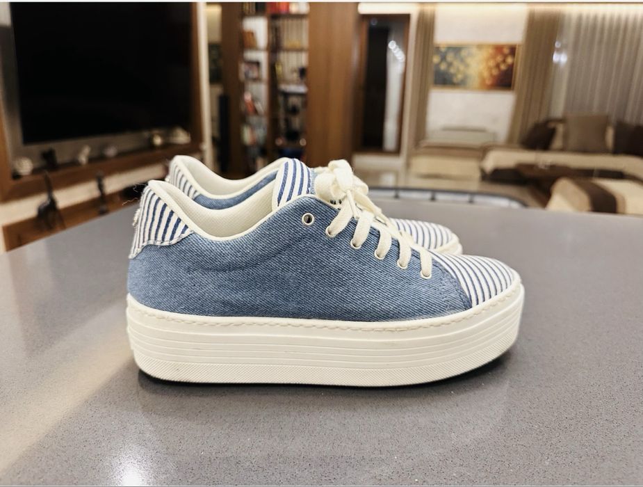 Nike,, Geox,  Merell, replay, g star, guess, michael kors