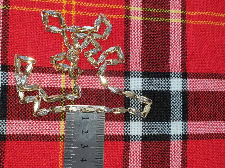 Златен синджир версаче