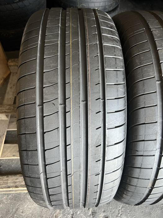 2 anvelope de vara 275/45/21 Goodyear NOI!