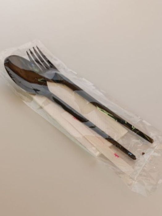 Одноразовая посуда Bir martalik idishlar из фольга