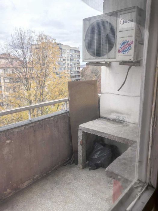 Продава се Двустаен апартамент в Плевен, Широк център - 75 кв.м за 1300 €/кв.м - Снимка #3