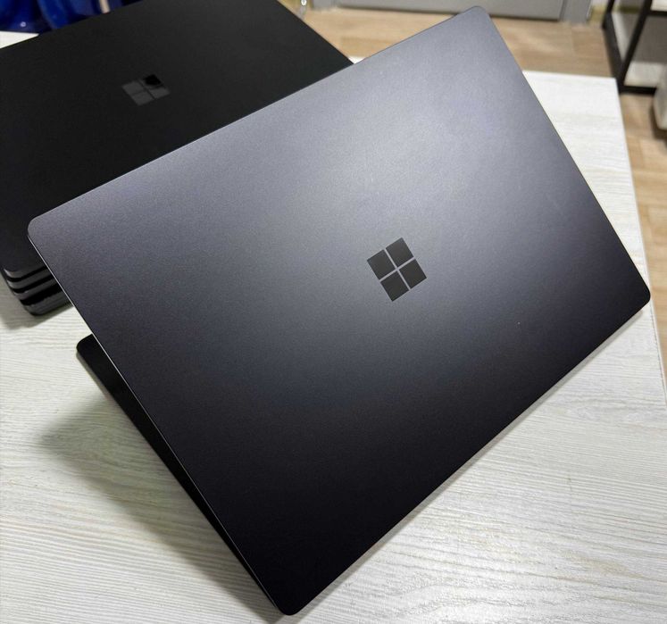 Microsoft Surface Laptop 4 15" 2K Сенсор core i7-1185G7 16GB/512GB