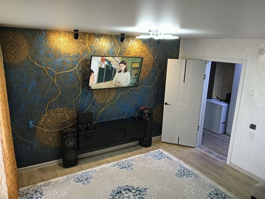 Продам квартиру на Щербакова