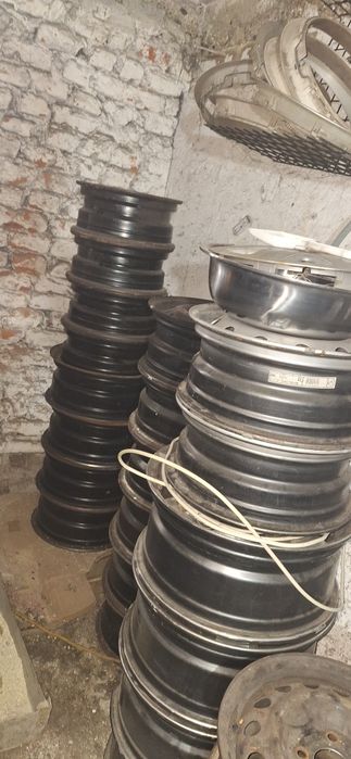 Janta auto de tablă