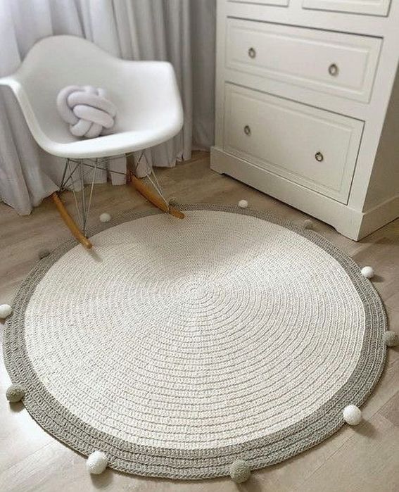 Вязанный ковёр в детскую