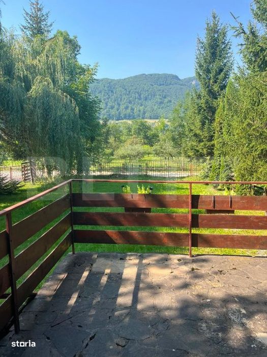 Casa de vacanta cu panorama spectaculoasa in Bran – Predelut