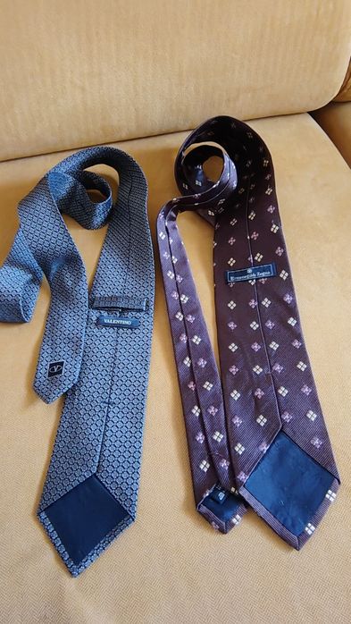 Вратовръзки Ermenegildo Zegna и Valentino