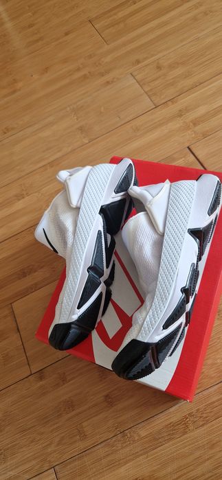 Кроссовки NIKE Flueaae
