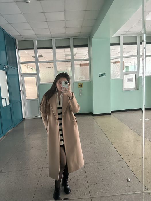 Пальто из натуральной шерсти