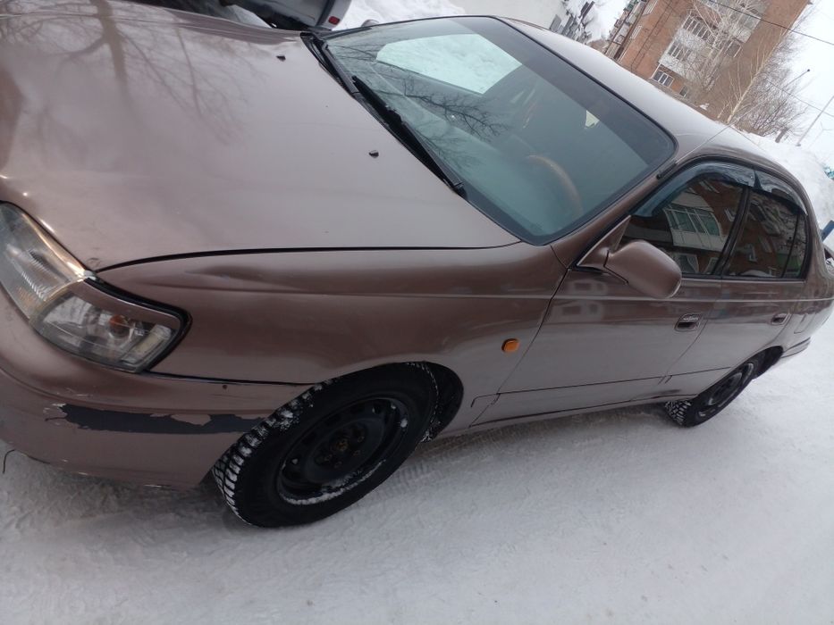Продам тайота карина е объём 2.0