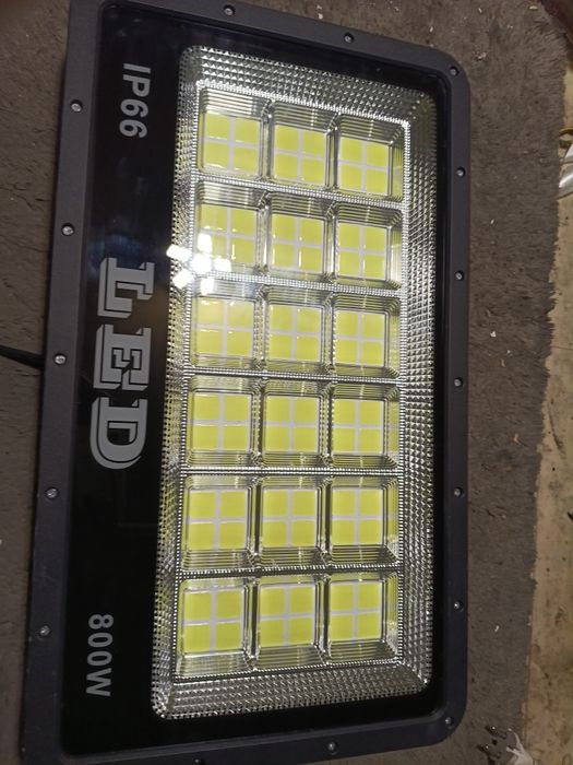 Прожектор LED 800 W