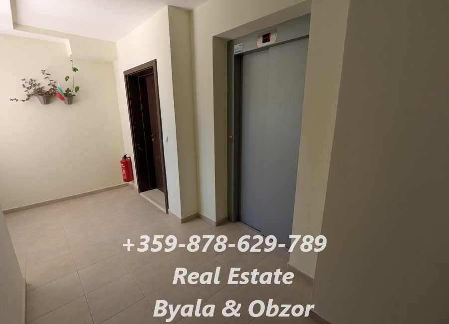 Дава се под наем Двустаен апартамент в Бяла - 61 кв.м за 74311.59 € - Снимка #6