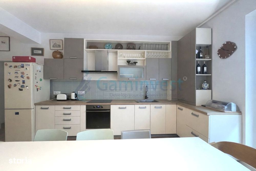 Penthouse de inchiriat in Oradea, cu 4 camere, central, GaminvestA2721