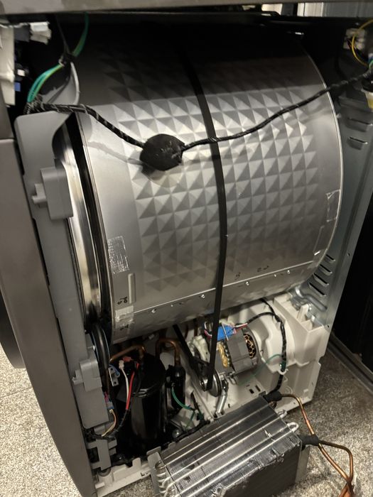 Reparatii masini de spalat , frigidere , uscatoare rufe