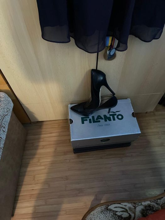 Rochie de seara si pantofi