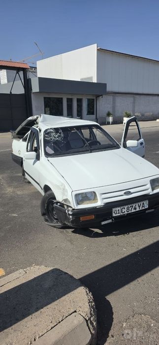 Продам на запчасти Ford 2.0