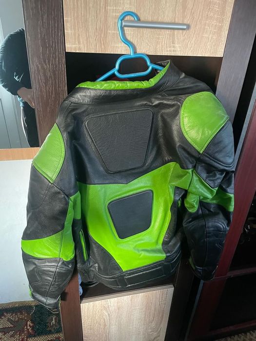 Geaca motocicleta