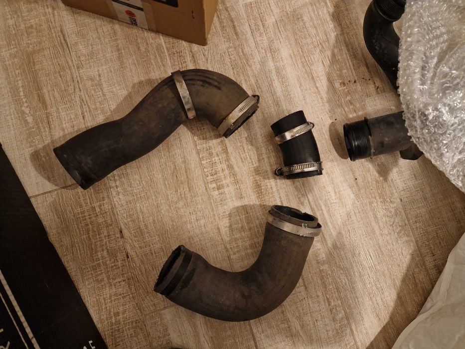 Intercooler + charge pipes OEM Audi S3 8V Golf 7 R Cupra 5F