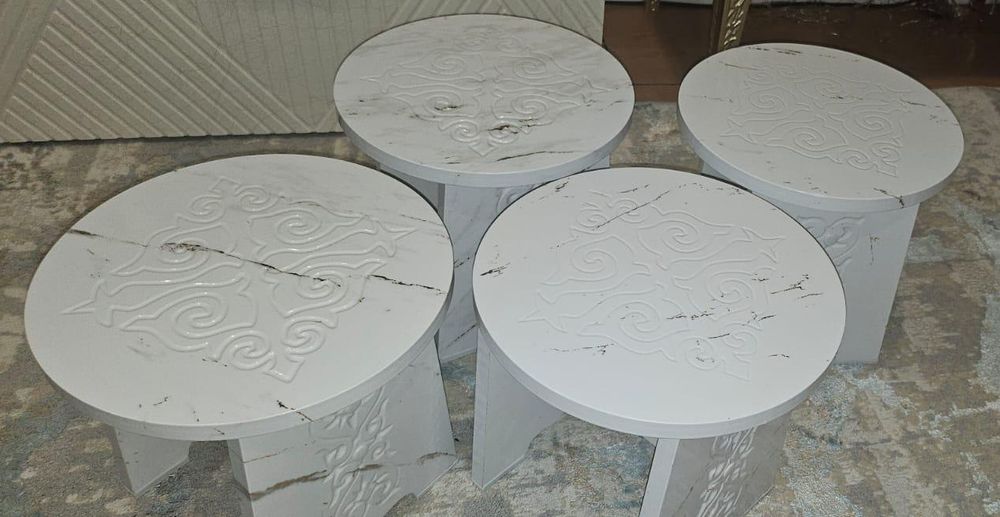 Продам стол круглый