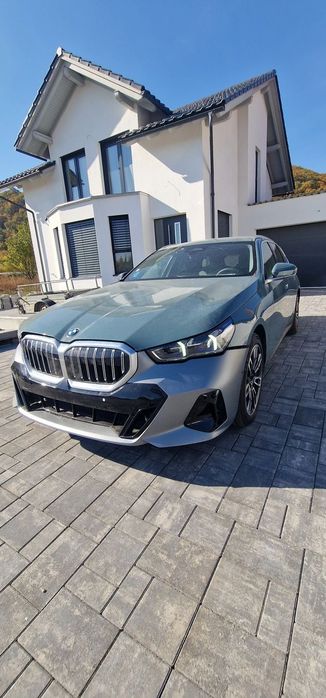 BMW Seria 5 Bmw 520d 2025 avariat