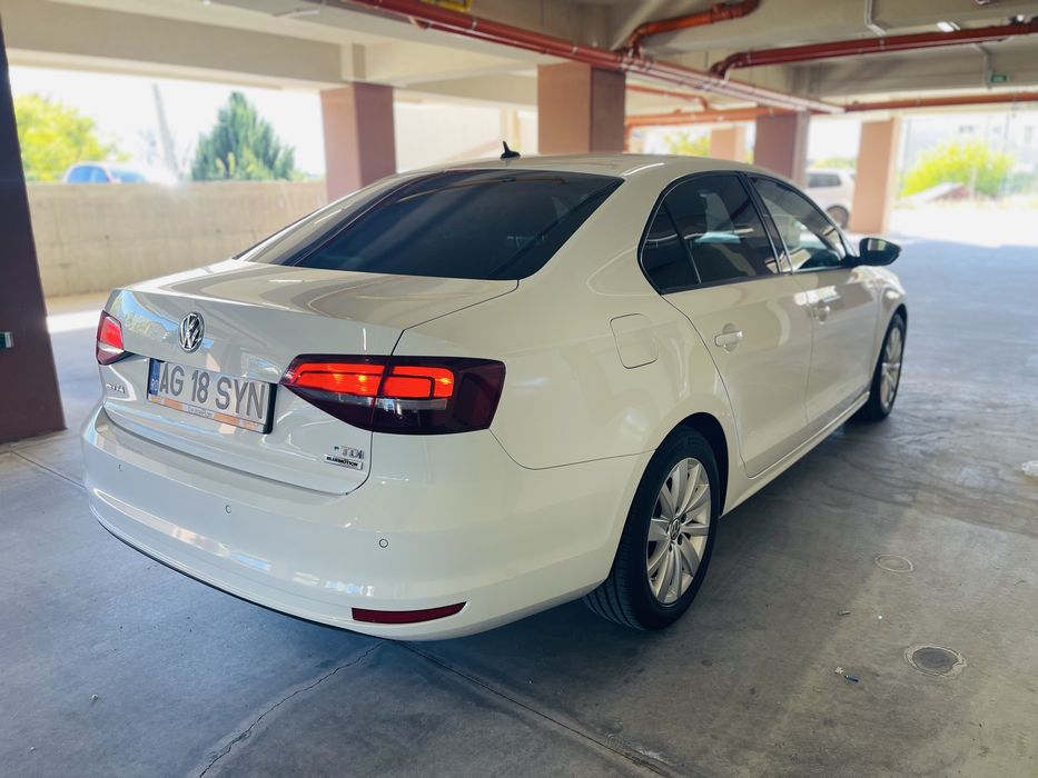 VOLKSWAGEN Jetta 2015 — imagine 4