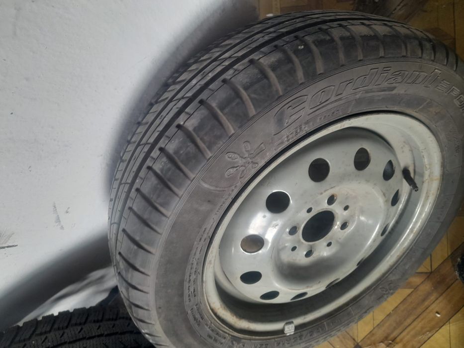 Летни диск с покрышки комплект