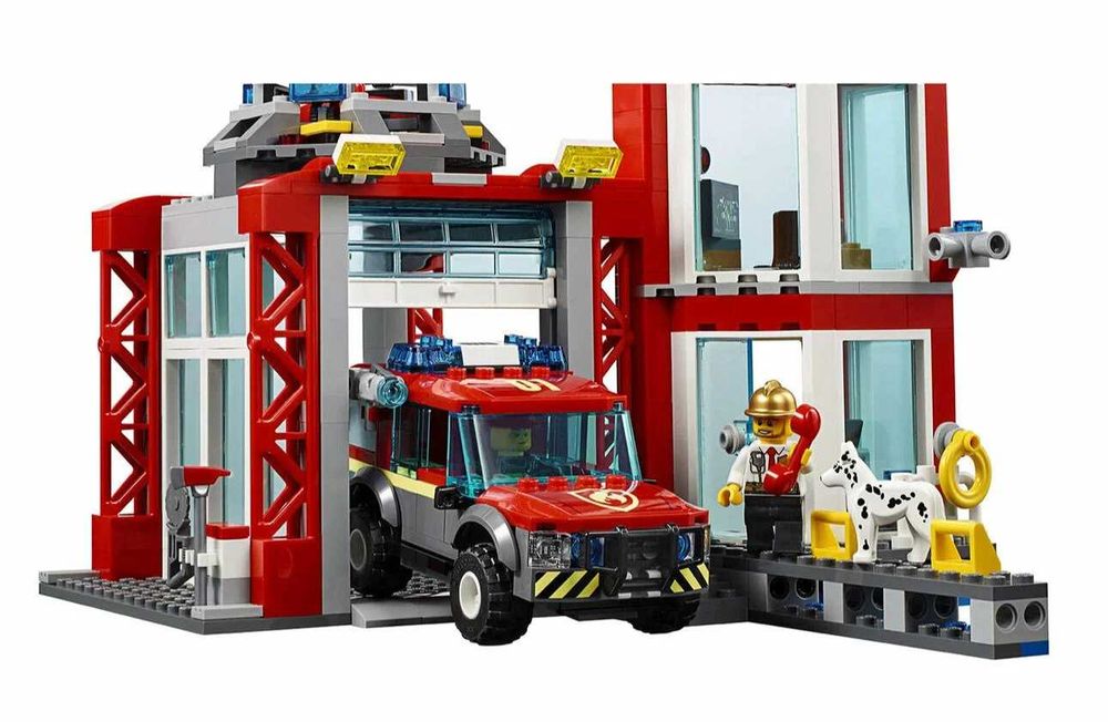Конструктор CITIES Пожарное депо 533 детали (Подарок для мальчиков)