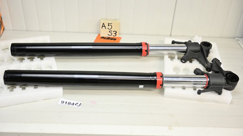 KTM 890 Duke  2021 2022  telescoape Tuburi furca fata WP Apex