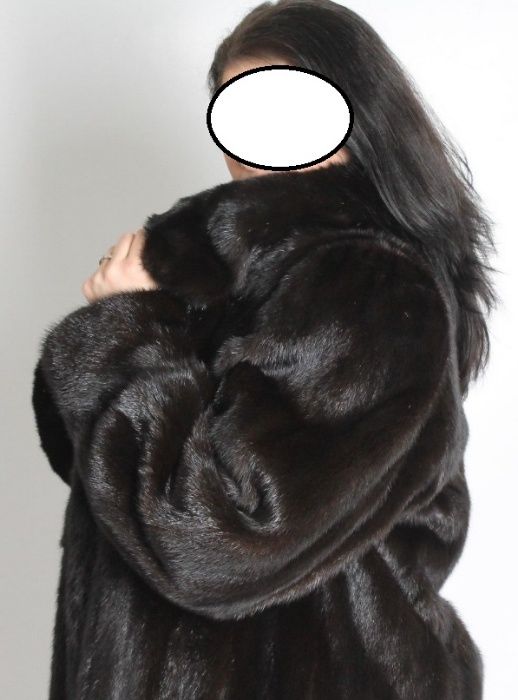 Продам норковую шубу