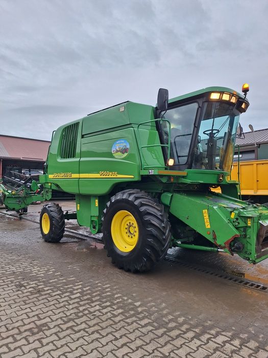 Combina agricola John Deere 9560 WTS  5.50M  Claas Case New holland
