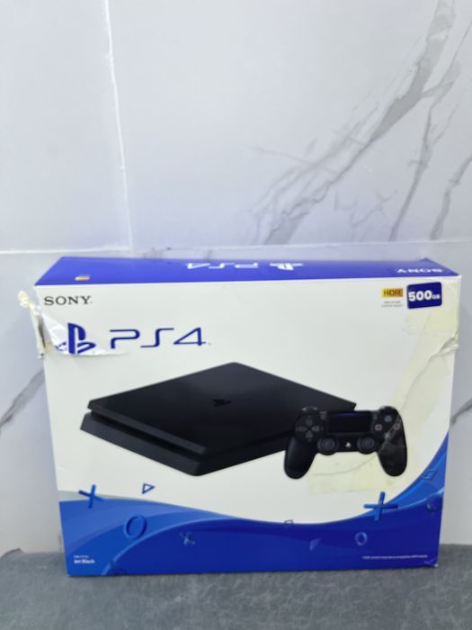 Play station 4slim
