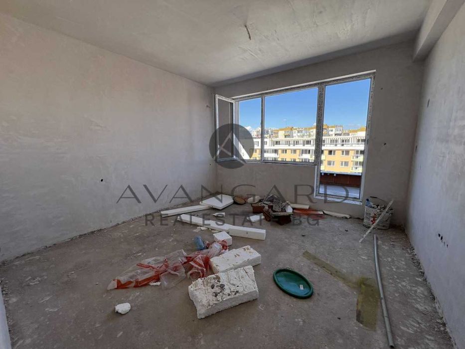 Продава се Тристаен апартамент в Пловдив, Кючук Париж - 110 кв.м за 890 €/кв.м - Снимка #1