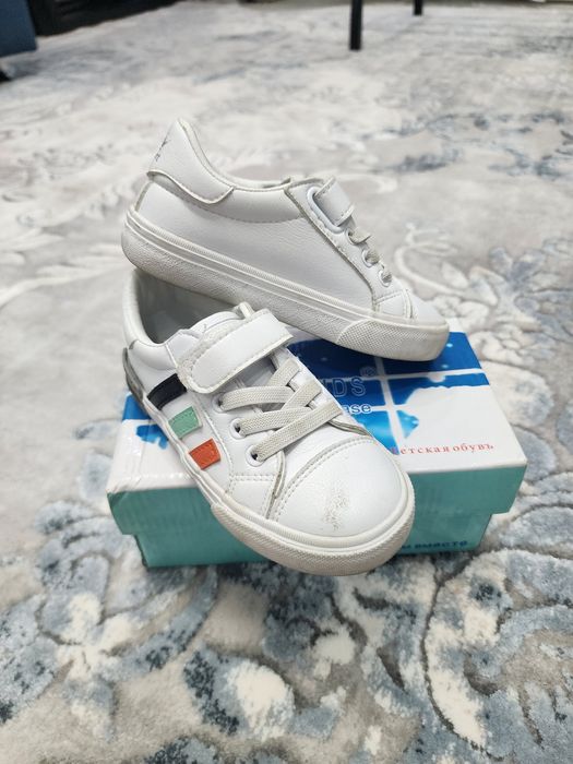 Кроссовки на мальчика 25 размер