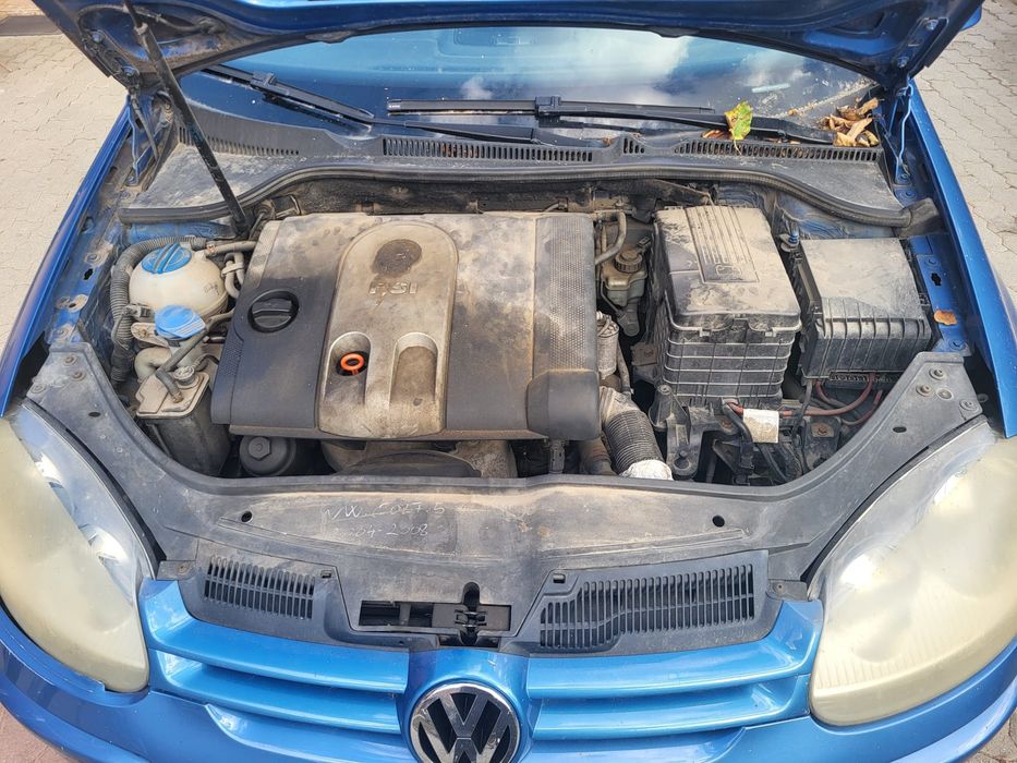 VW Golf 5 1.6 FSI – 2006 – 219.000 km – MOTOR CU DEFECT