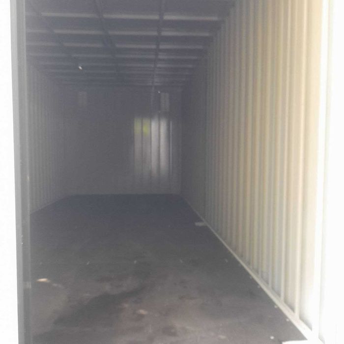 ISUZU Грузовой автомобиль NQR90L закрыть металлический кузов