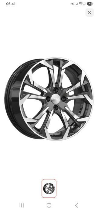 Диски 17 с летней резиной трианджел.