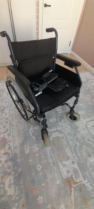 Продам инволидную каляску