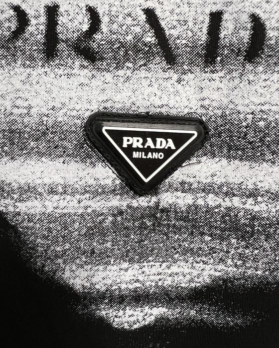 Tricou PRADA super calitate
