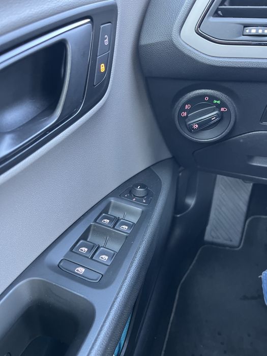 SEAT Leon 2019 — imagine 6