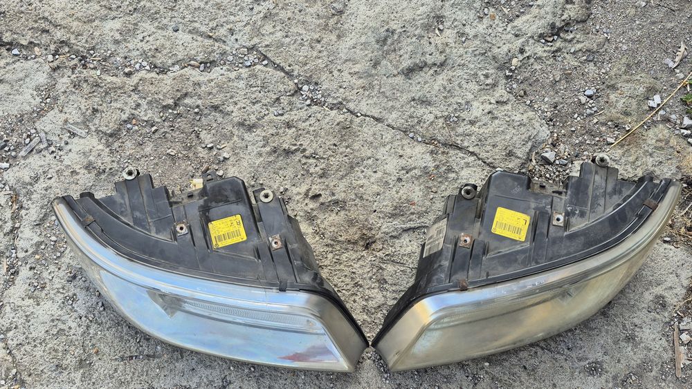 Фарове за VW T5 2007година