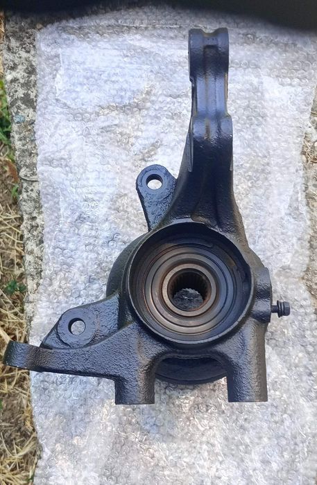 Шенкел за Kia Ceed 1.6 CRDi 116к.с 2007-2009г.. Като нов!