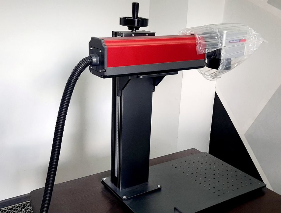 Янги лазерная маркировка сотилади