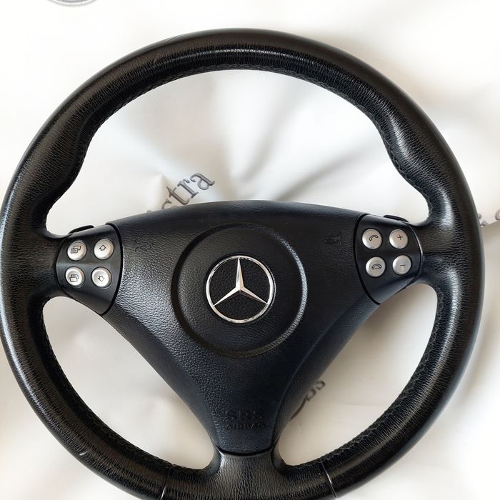 Спортен волан Slk W171 с бутони