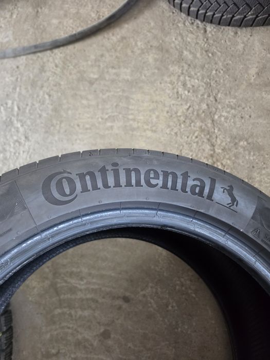 4 Броя 245/45/17 Continental 2x7mm 2x5,6mm 1x24dot 3x21dot