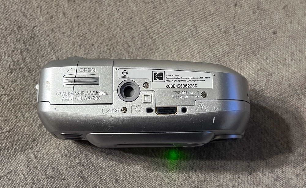 Aparat foto digital Kodak EasyShare C300 3.2MP functional