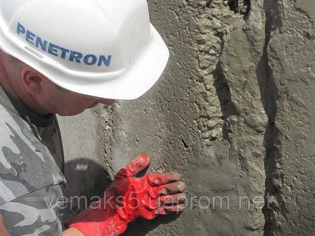 Гидроизоляция швов трещин мест ввода коммуникаций